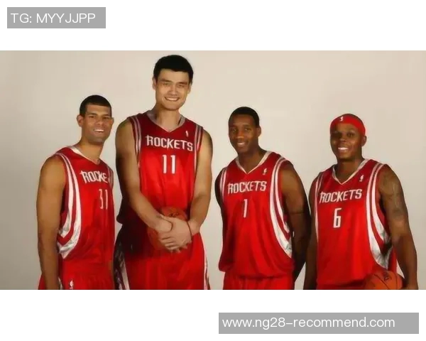 姚明如何从篮球新星成长为国际巨星的辉煌职业生涯回顾