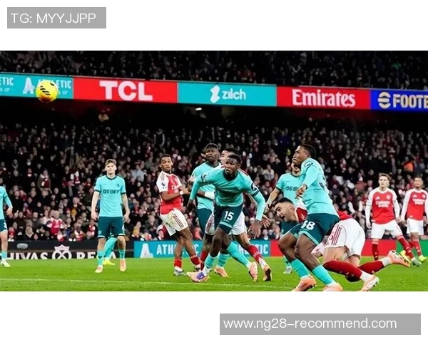 德甲激战拜仁大胜曼联乌龙球引发全场狂欢十大精彩进球回顾