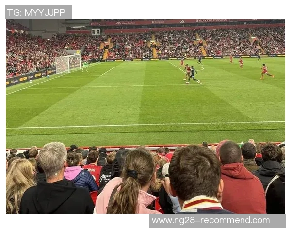 中超精彩对决切尔西逆转利物浦红牌争议引发全场热议与数据分析