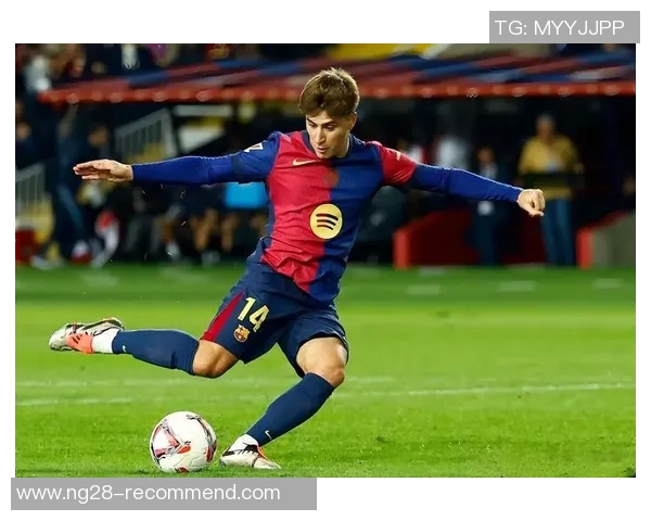 AC米兰大胜巴萨6-2友谊赛中展现强大实力引发热议