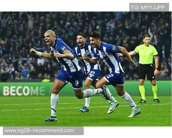 友谊赛精彩对决本菲卡与波尔图1比1平局战术分析与绝杀时刻回顾